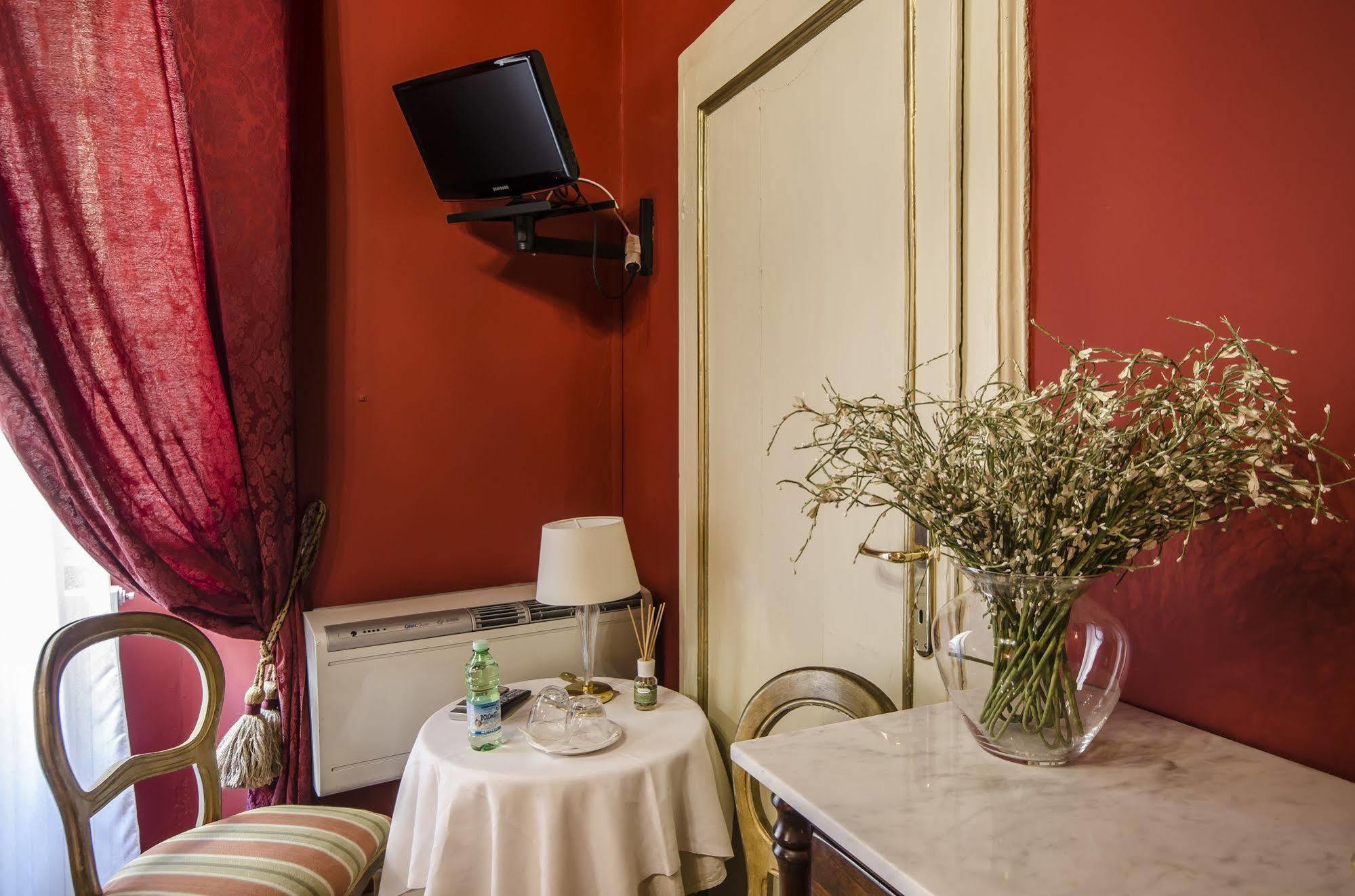 La Boheme Bed & Breakfast Lucca Exterior photo